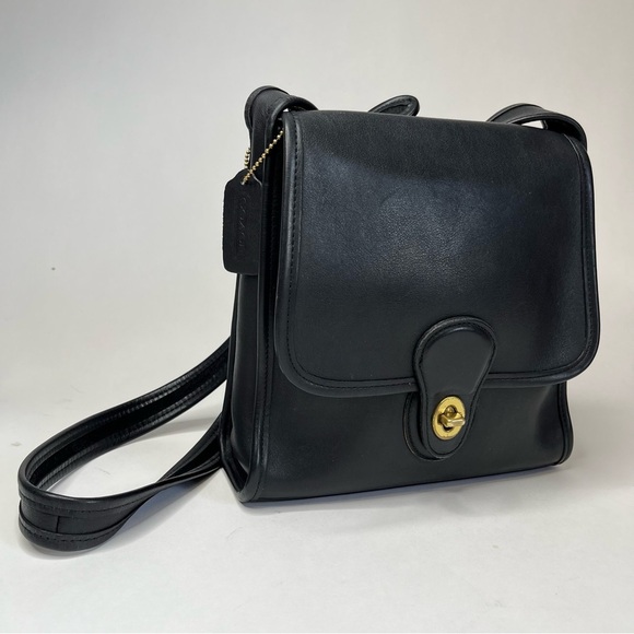 Coach Handbags - VINTAGE Coach 1998 Shelburne Flap Black Crossbody Adjustable Leather Bag 9038